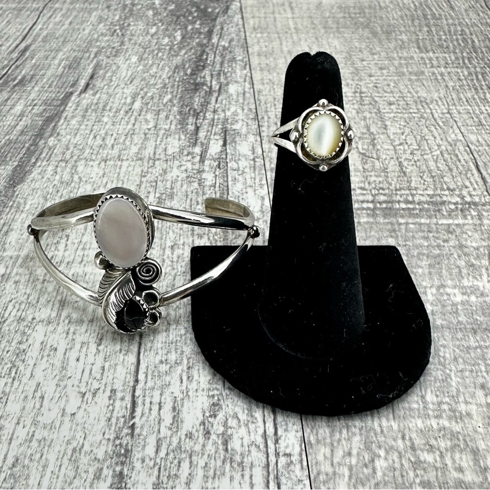Hopi Hubert Yowytewa Sterling Silver MOP Onyx Cuff Bracelet Ring Set VTG Sz 4